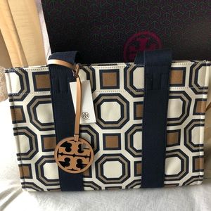 New ivory octagon square Tory Burch Tote